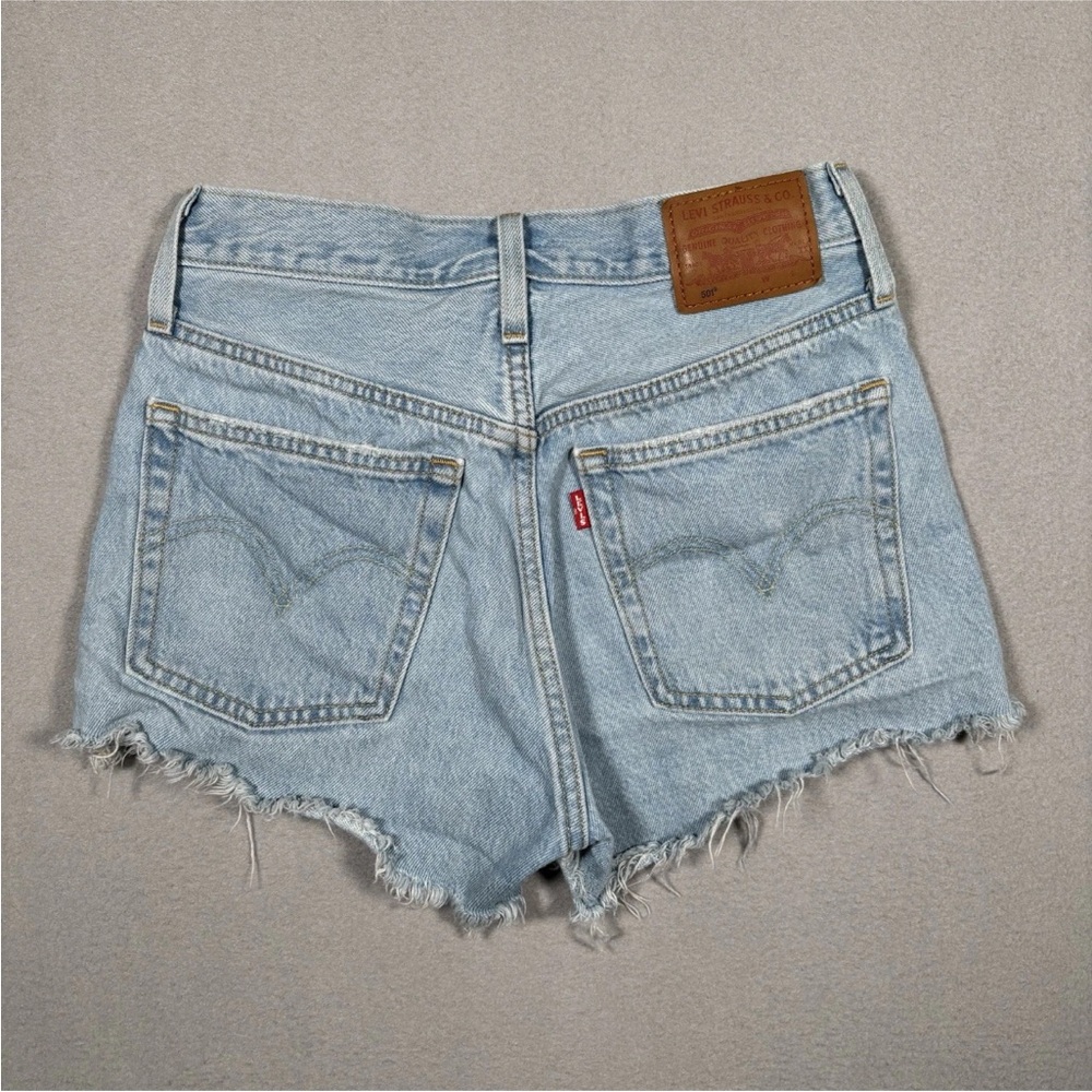 Levi’s Premium 501 Shorts Denim Women’s 24 Blue Distressed Button Fly Raw Hem - Picture 10 of 11
